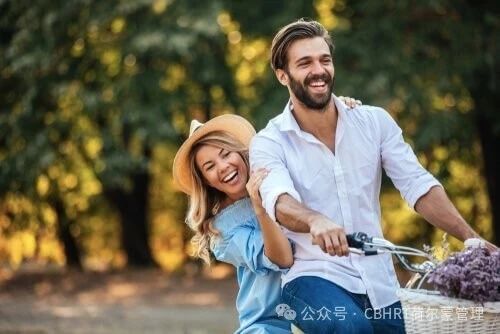 春季与雌激素波动：季节如何影响女性健康？